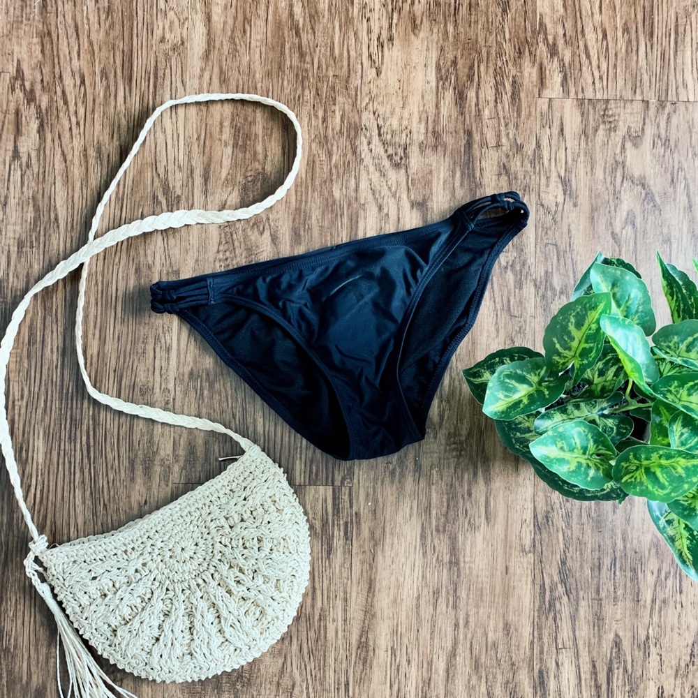 Xhilaration women’s bikini bottom